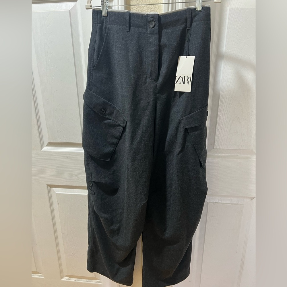 Zara High Rise Cargo pants